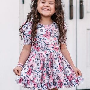 New! Girls Dress S.3